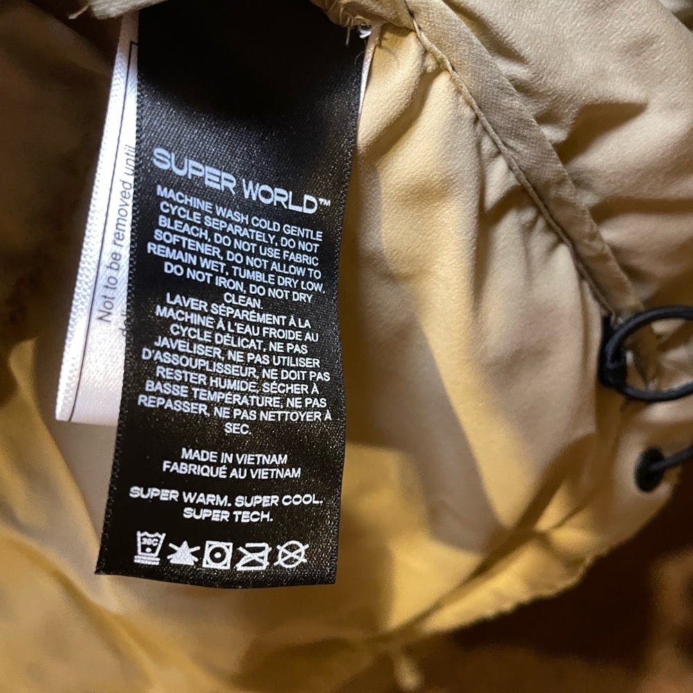 Aritzia The Super Puff Shorty Oxford Tan Sz XS NWOT - Picture 11 of 16